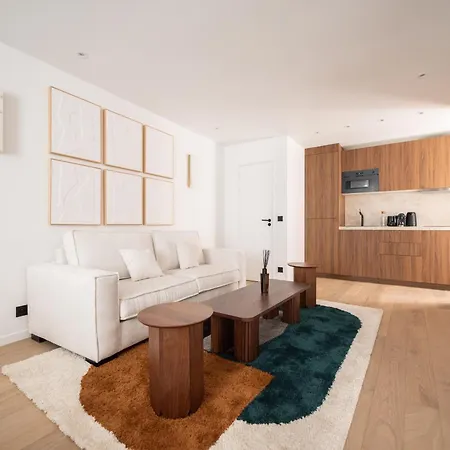 Brand New Flat In Xi Parigi